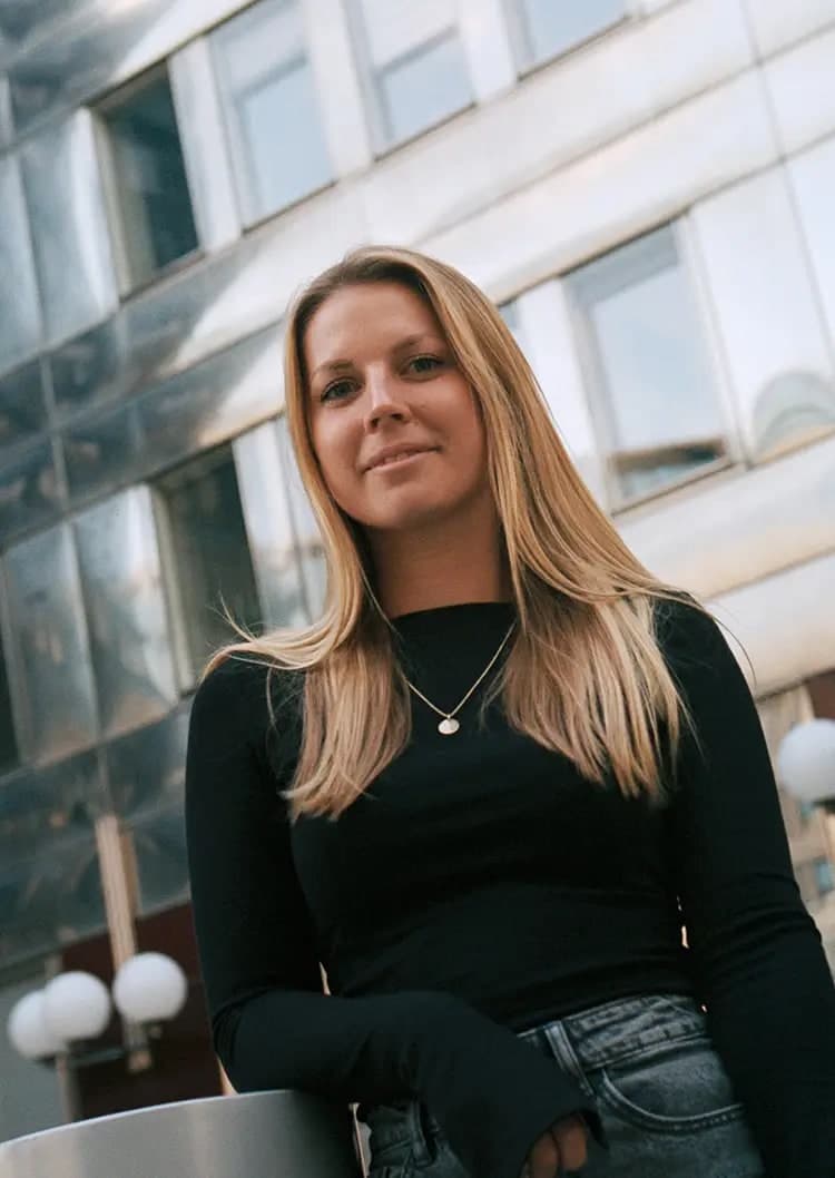 Astrid S., säljare hos Gritch i Örebro